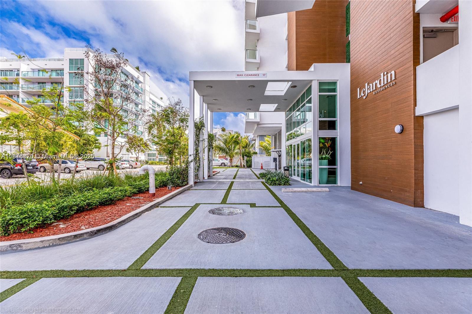 1150 102nd St #503 Bay Harbor Islands, FL 33154