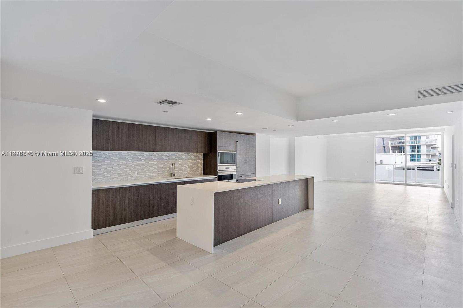 1150 102nd St #503 Bay Harbor Islands, FL 33154