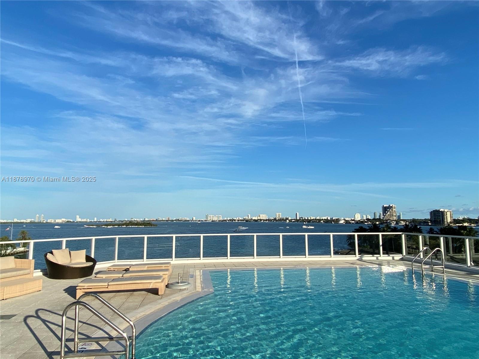 image Paramount Bay Condo34
