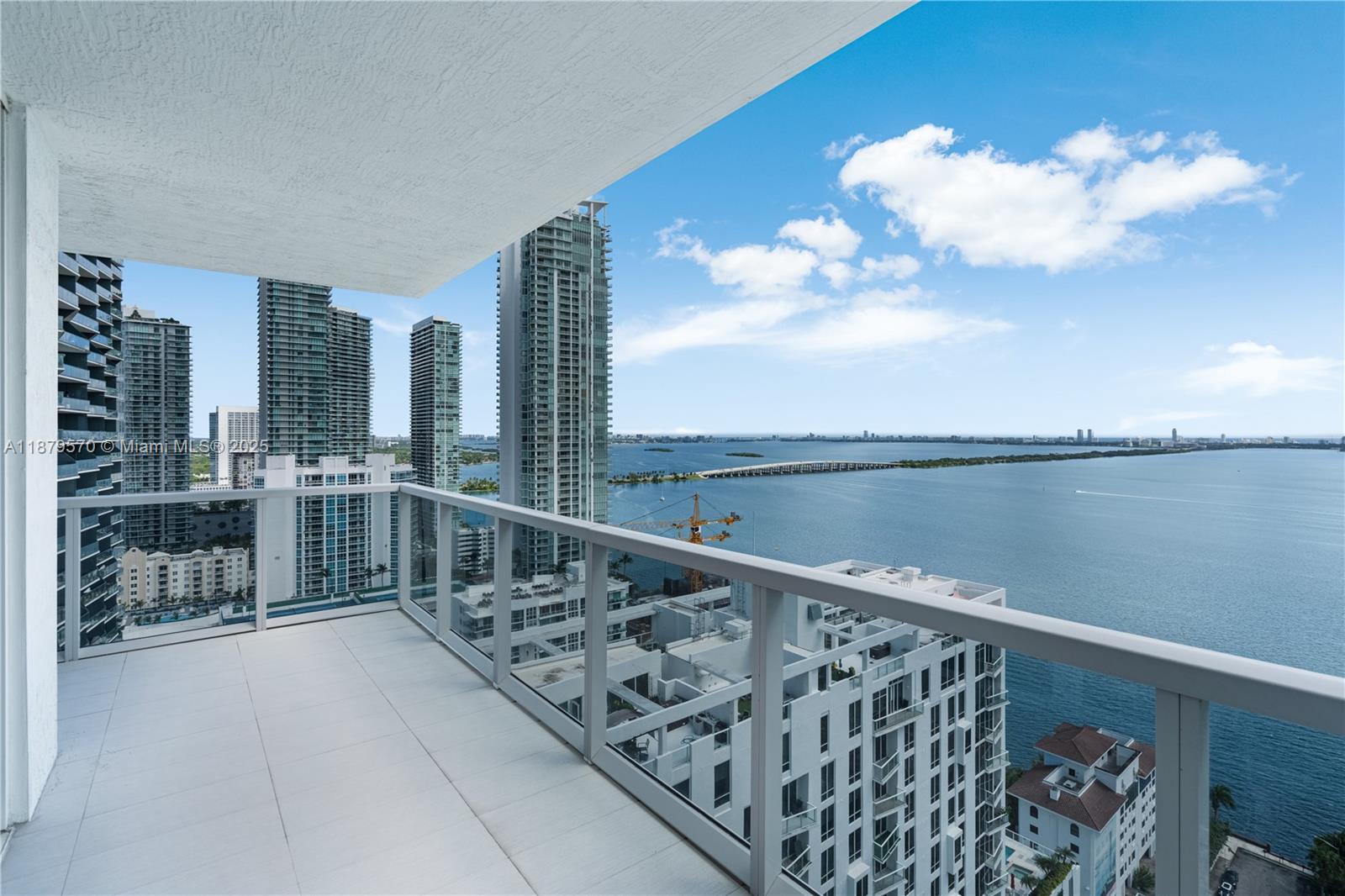 image Bay House Miami Condo15