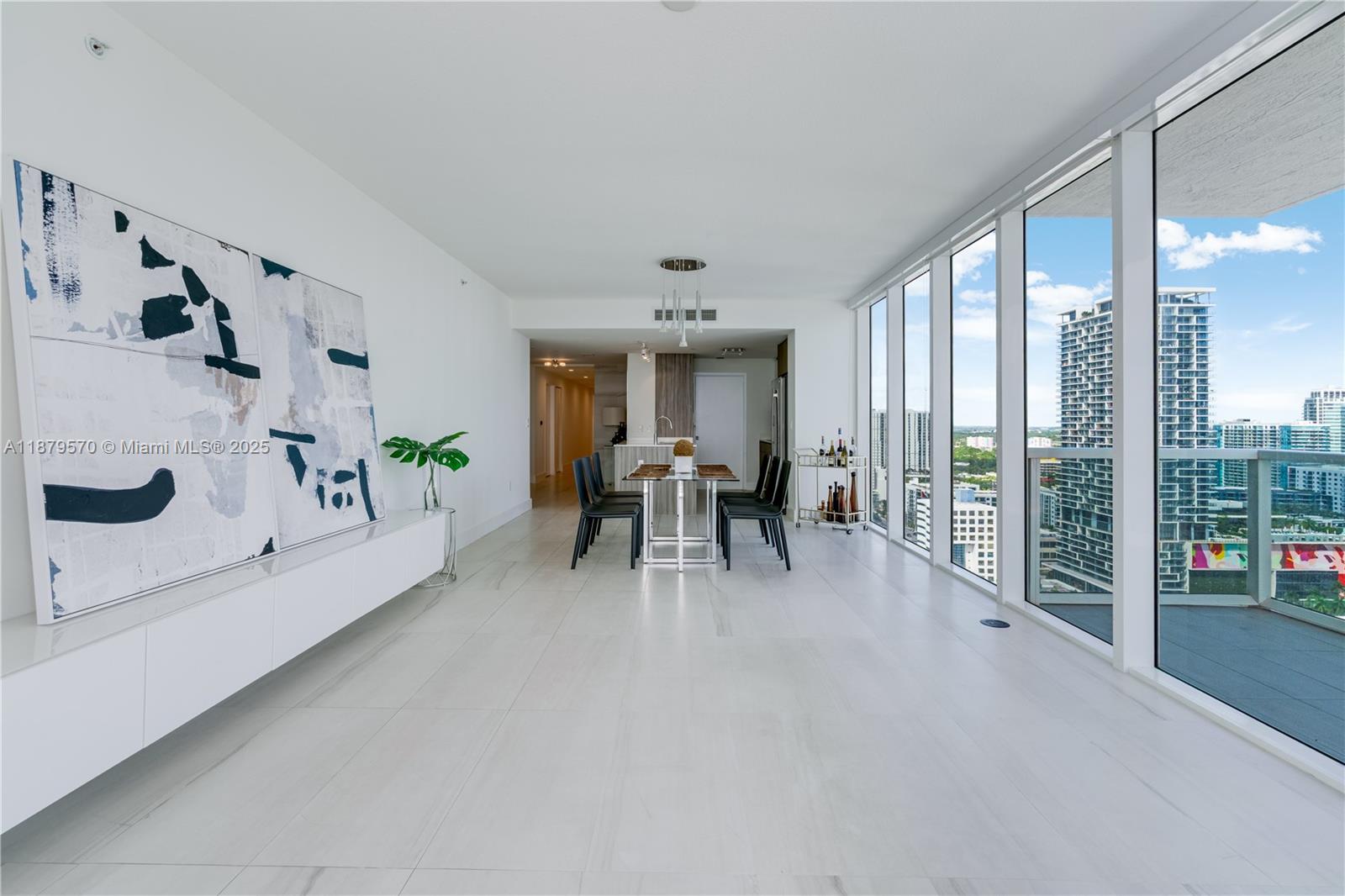 image Bay House Miami Condo17