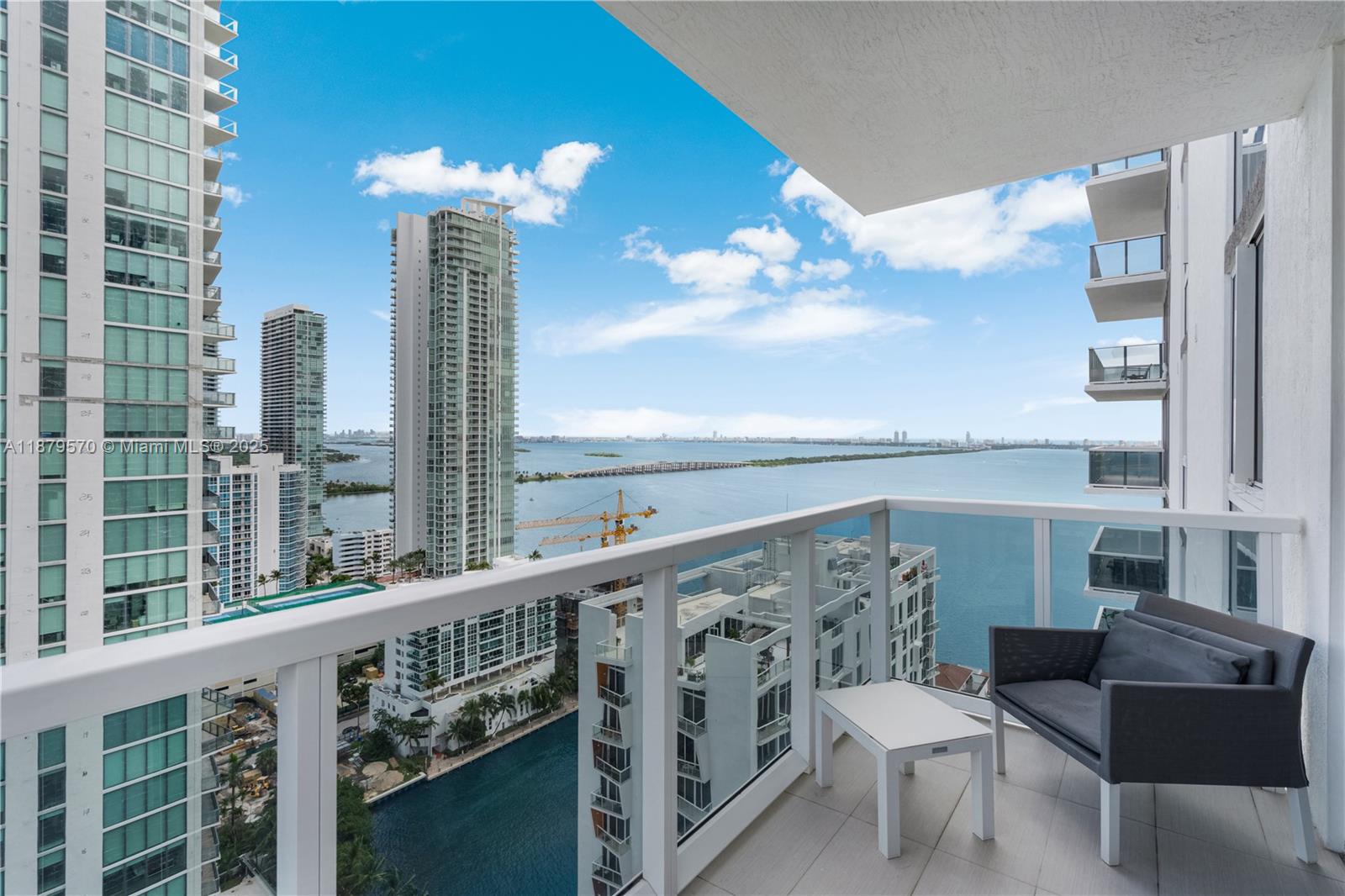 image Bay House Miami Condo32