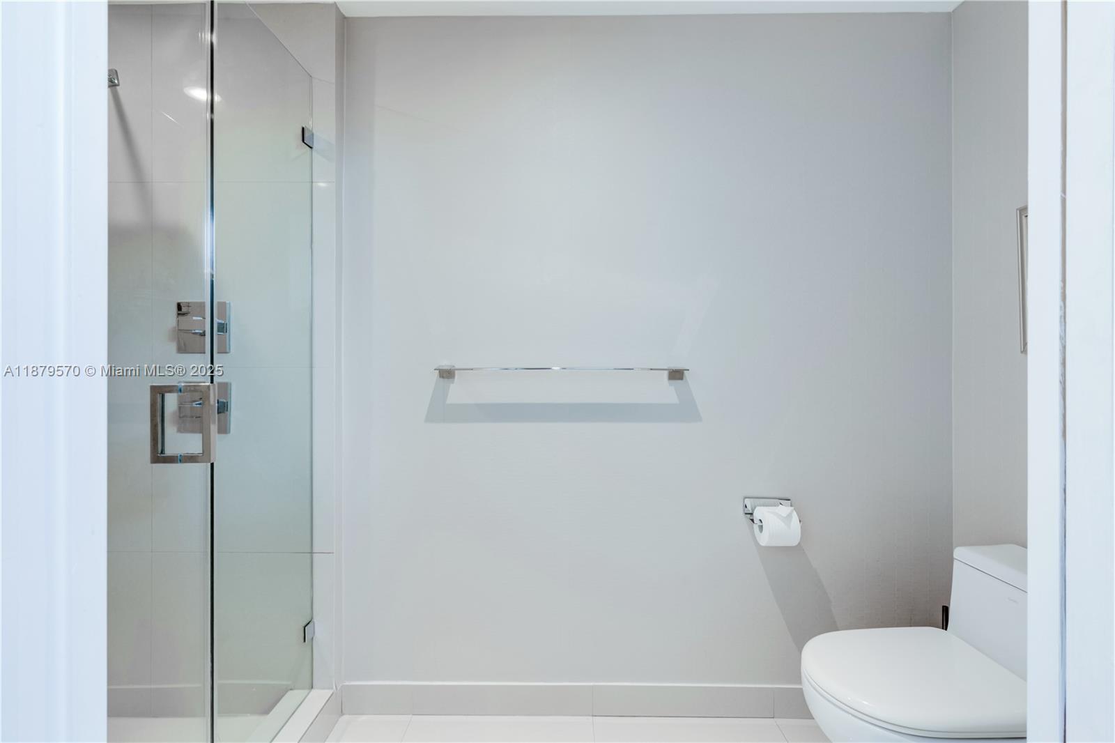 image Bay House Miami Condo33