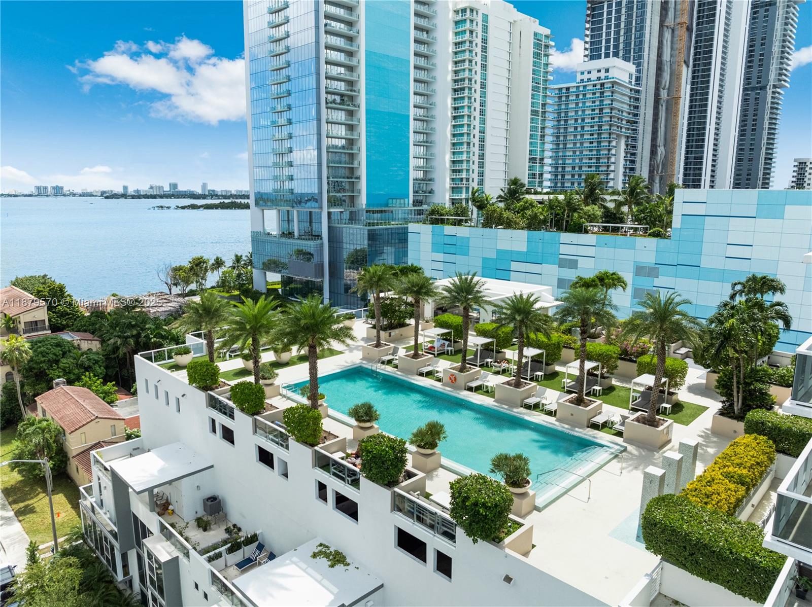 image Bay House Miami Condo47