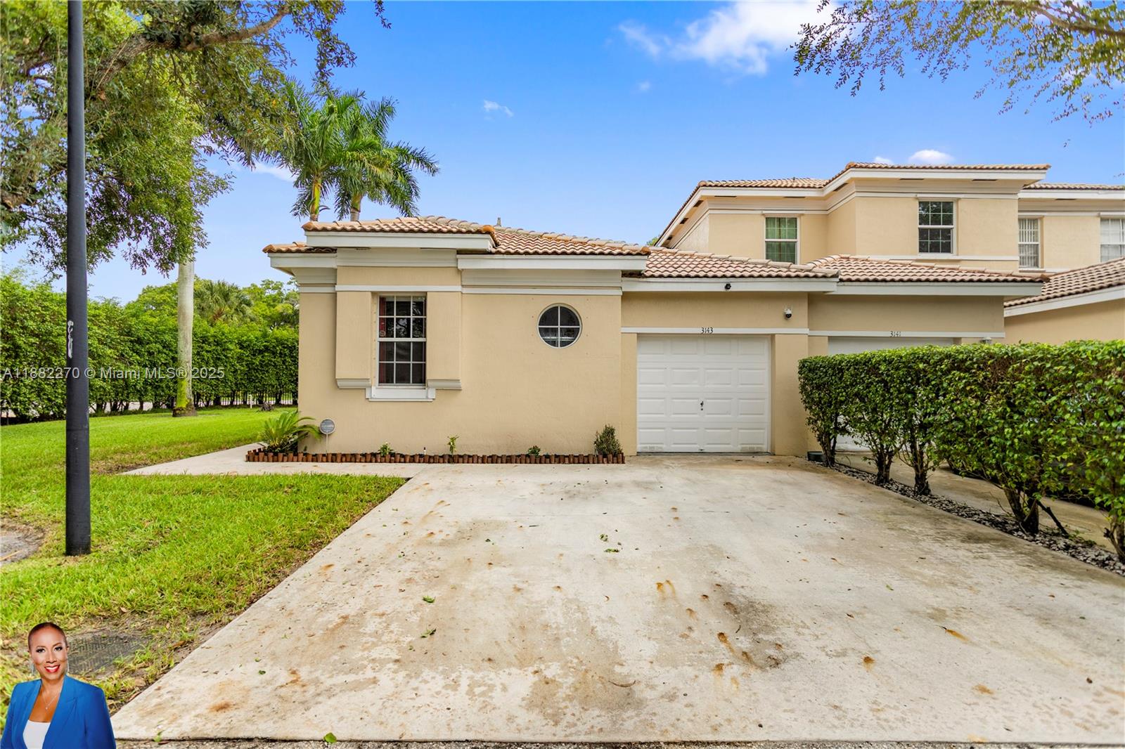 3143 Enclave Way