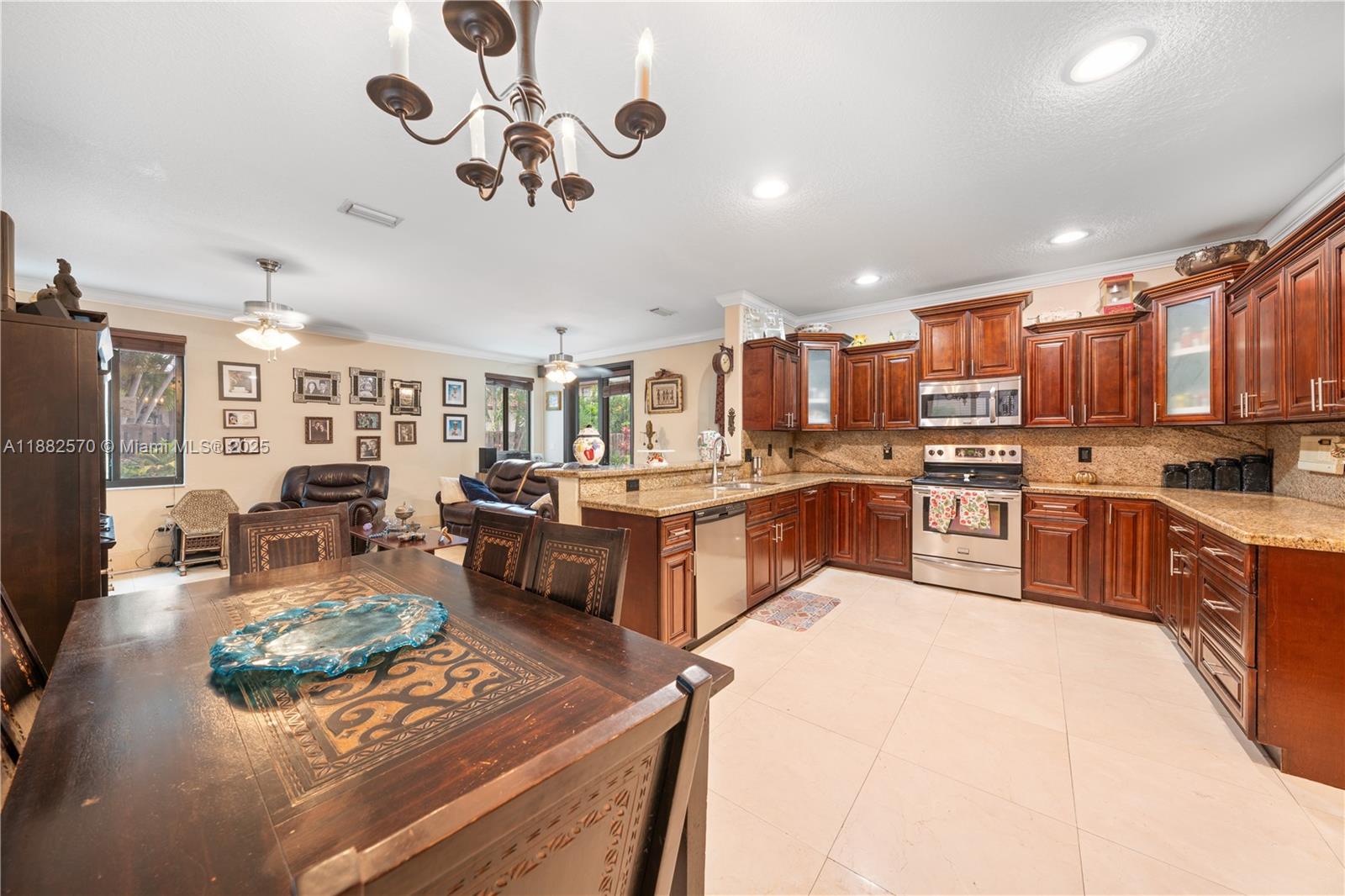 16533 NW 77th Path Miami Lakes, FL 33016