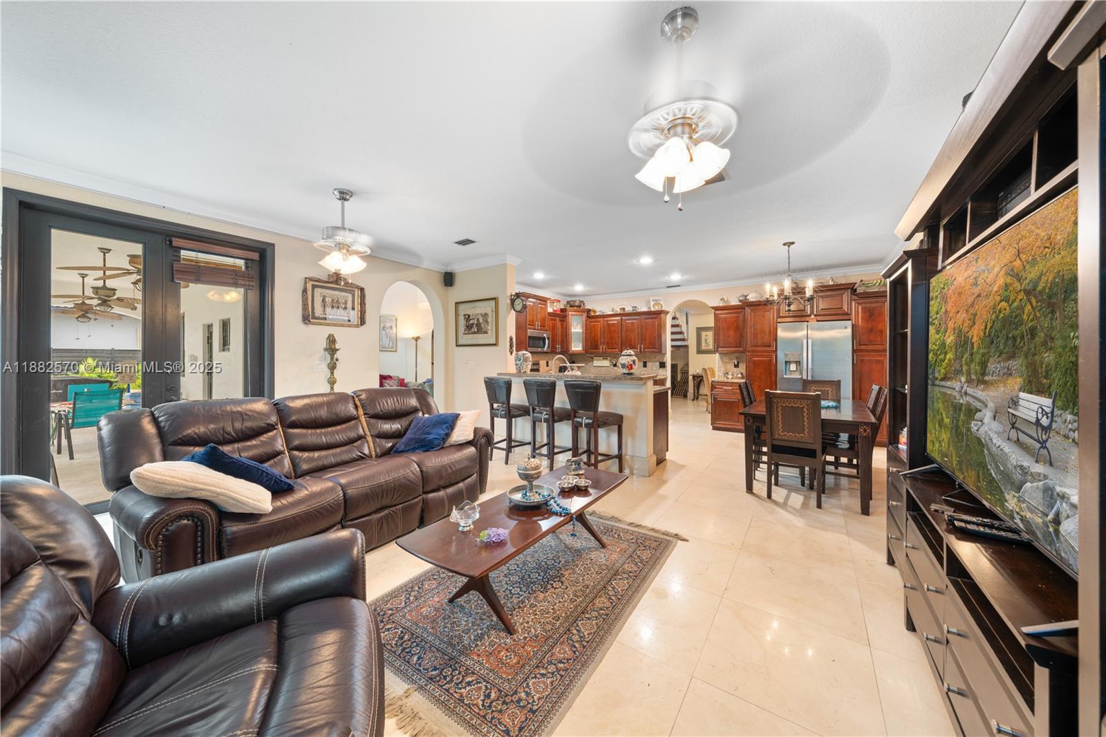 16533 NW 77th Path Miami Lakes, FL 33016