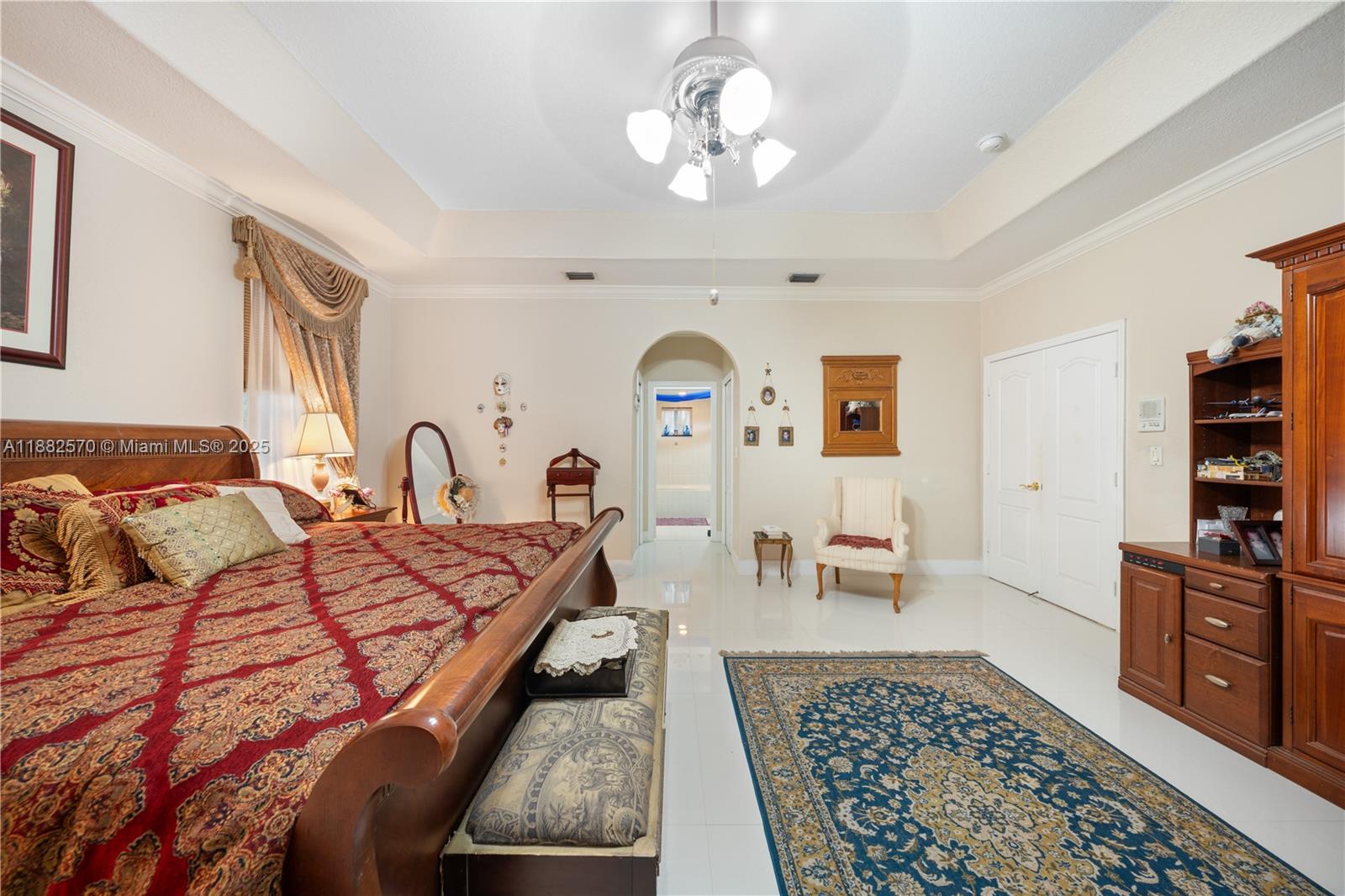 16533 NW 77th Path Miami Lakes, FL 33016