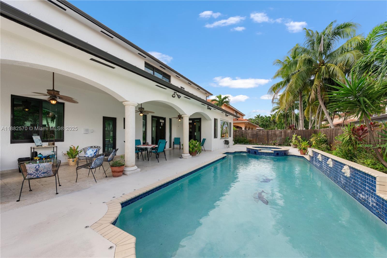 16533 NW 77th Path Miami Lakes, FL 33016