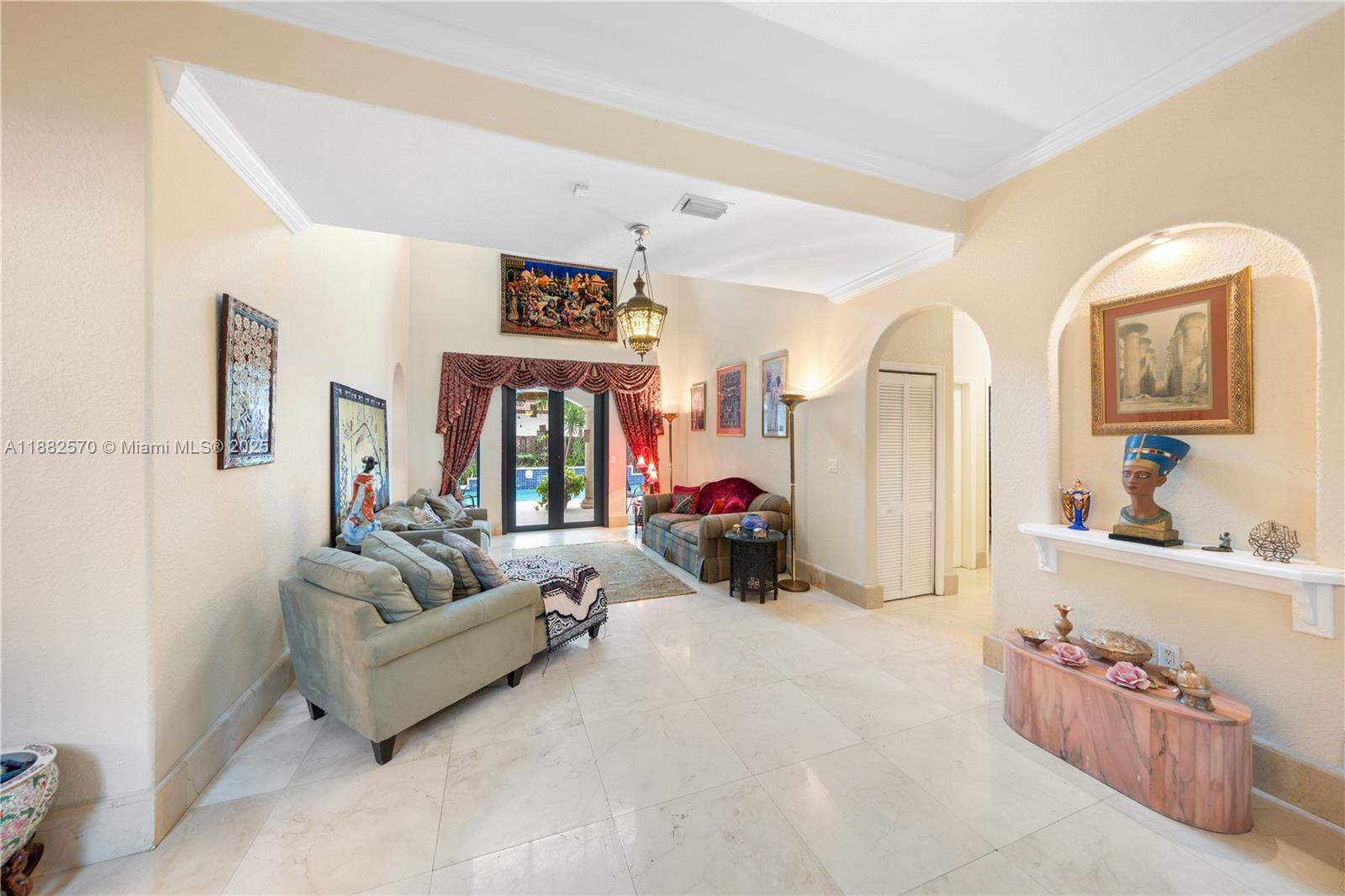 16533 NW 77th Path Miami Lakes, FL 33016