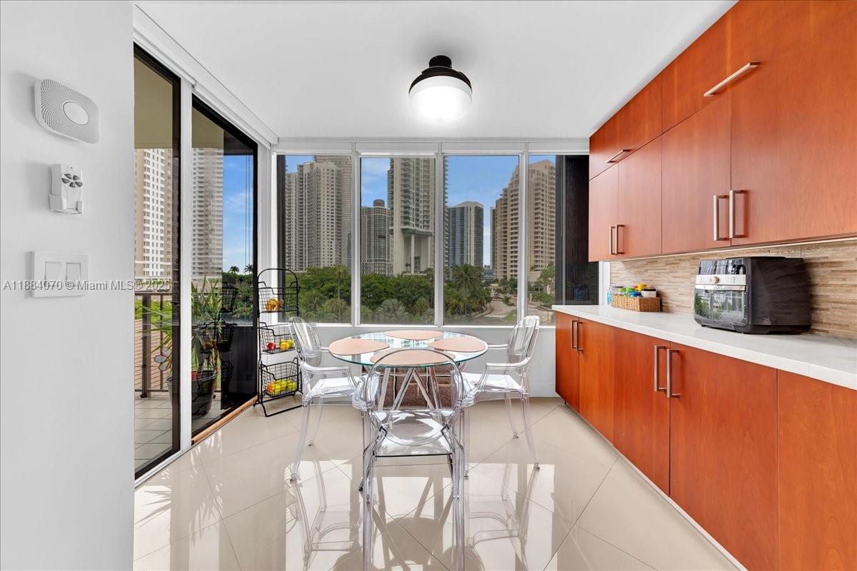 image Brickell Key One23