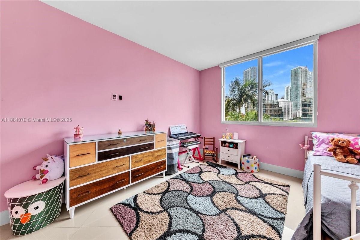 image Brickell Key One28