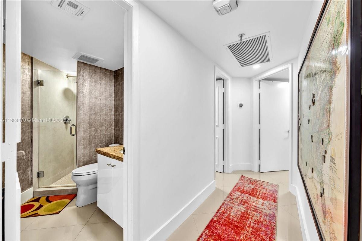 image Brickell Key One34