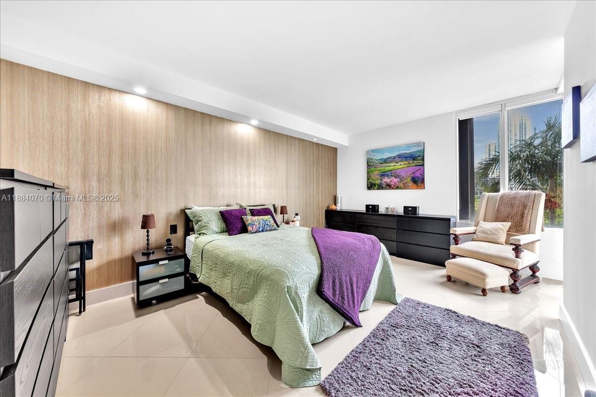 image Brickell Key One39
