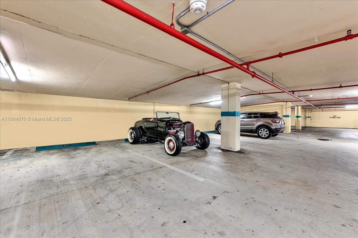 image Brickell Key One58