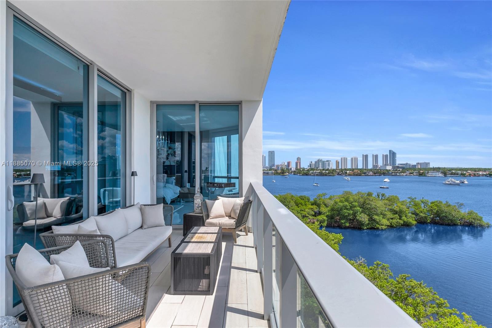 17111 Biscayne Blvd #602 North Miami Beach, FL 33160