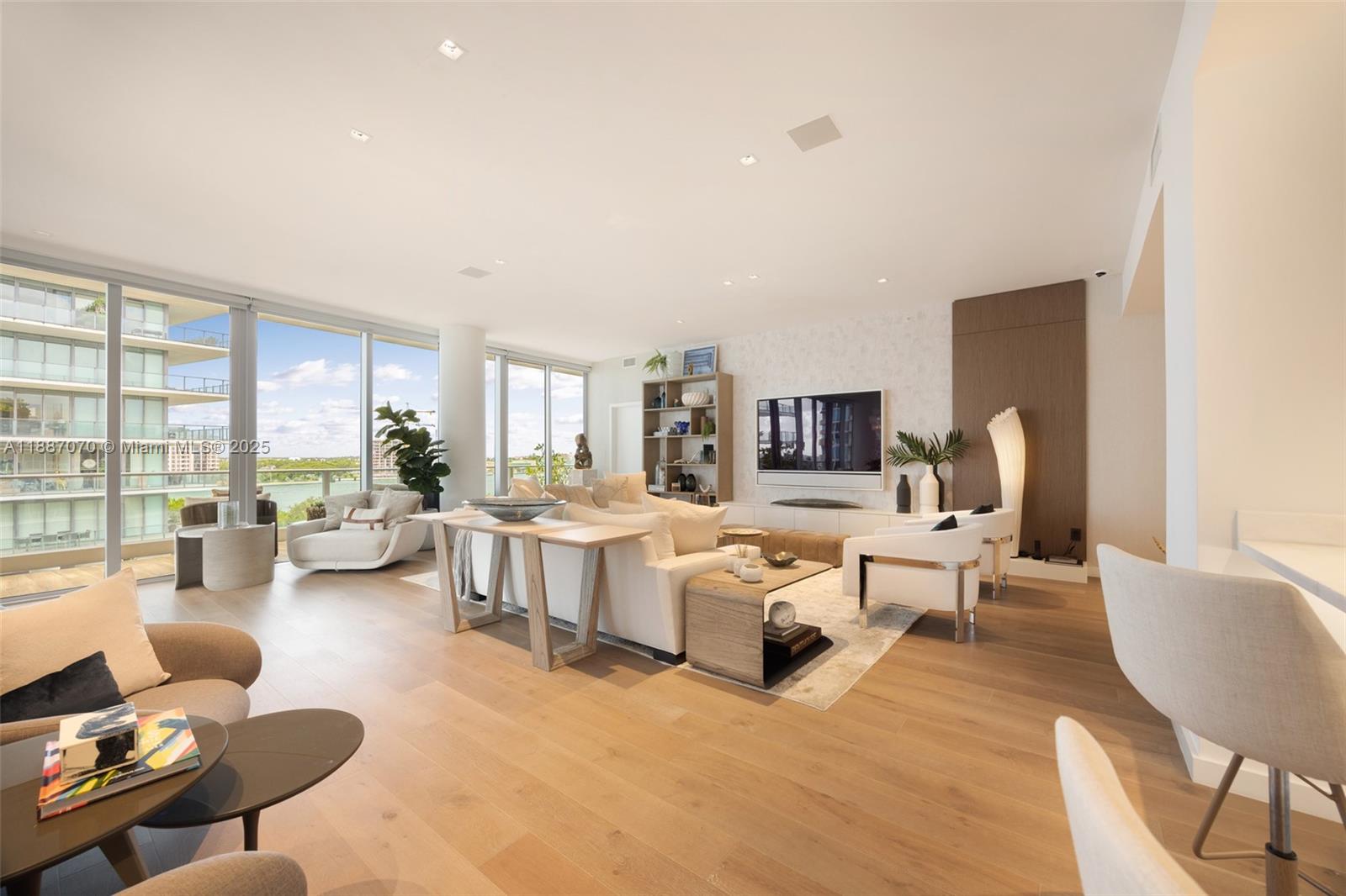 image Marea Condo3
