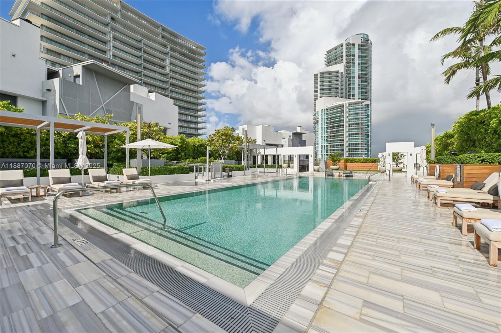 image Marea Condo56