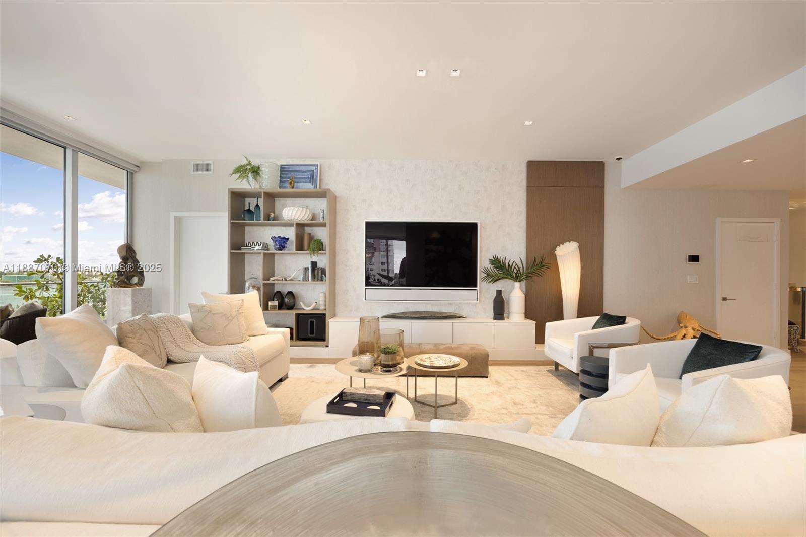 image Marea Condo8