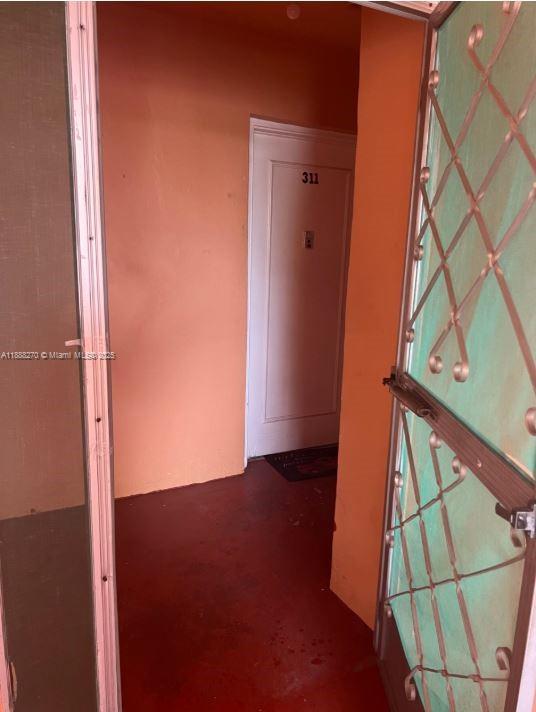 19080 NE 3rd Ct #312 Miami, FL 33179