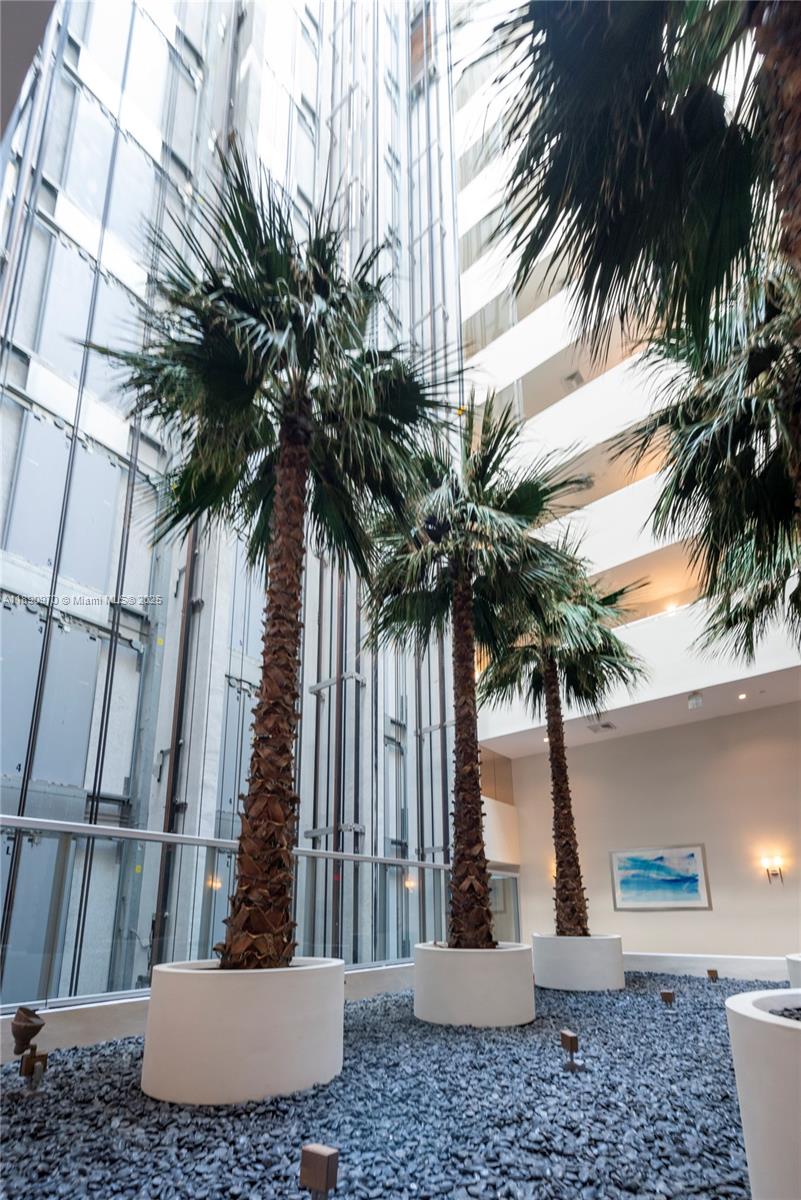 image The Atrium At Aventura Co17