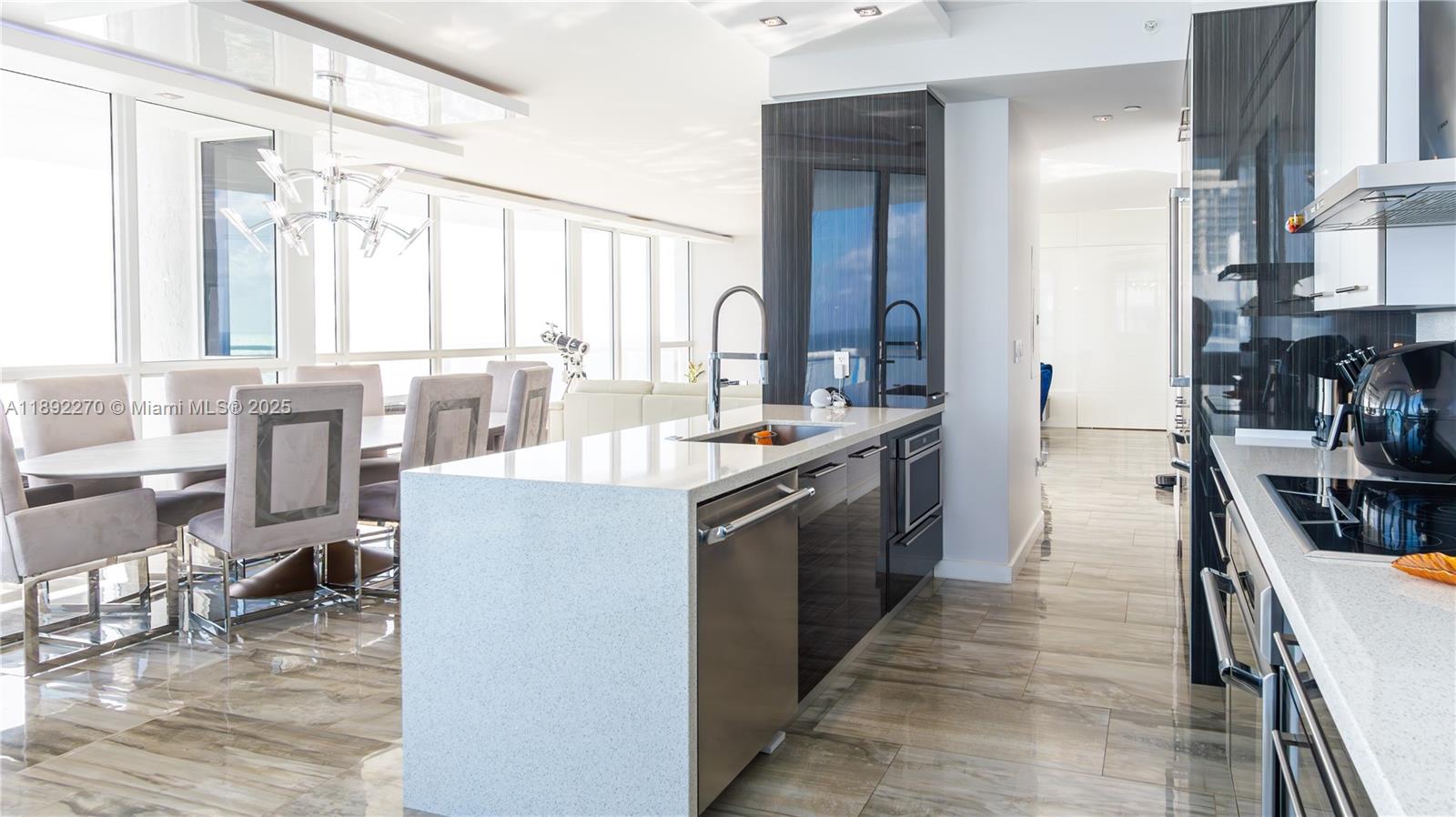 16425 Collins Ave #OS16A Sunny Isles Beach, FL 33160