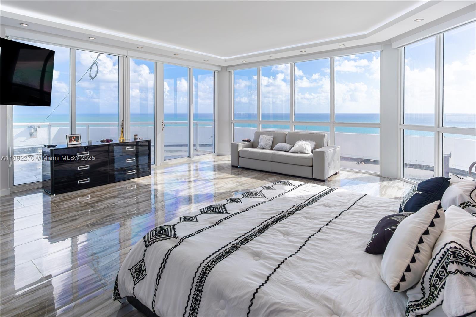 16425 Collins Ave #OS16A Sunny Isles Beach, FL 33160