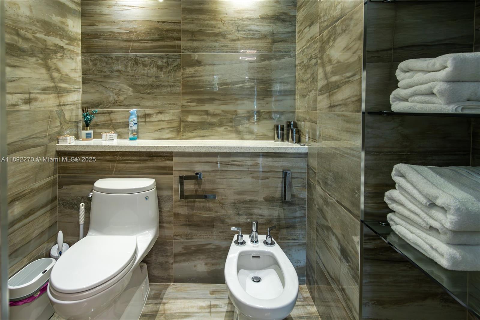 16425 Collins Ave #OS16A Sunny Isles Beach, FL 33160