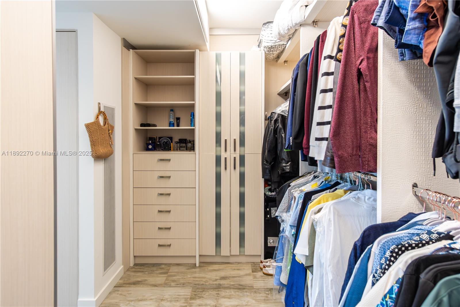 16425 Collins Ave #OS16A Sunny Isles Beach, FL 33160