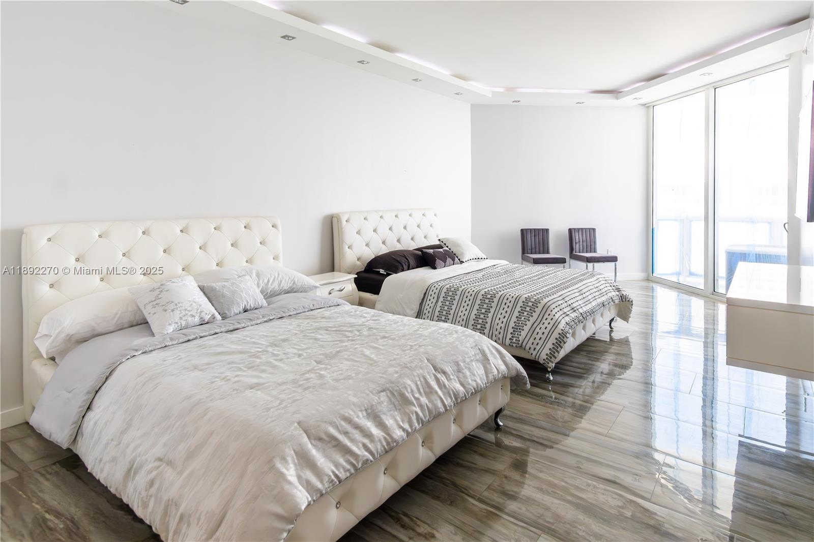 16425 Collins Ave #OS16A Sunny Isles Beach, FL 33160