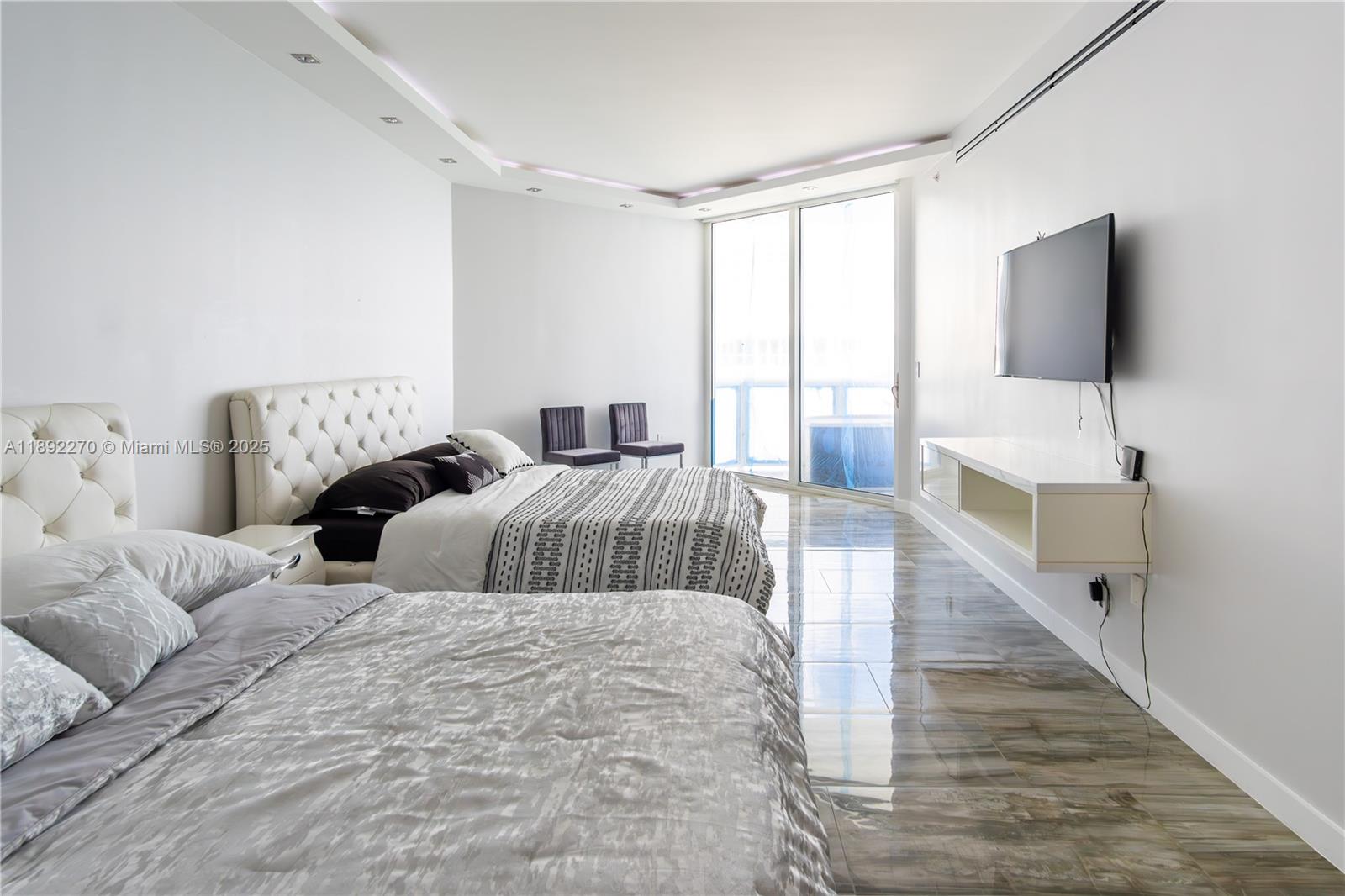 16425 Collins Ave #OS16A Sunny Isles Beach, FL 33160