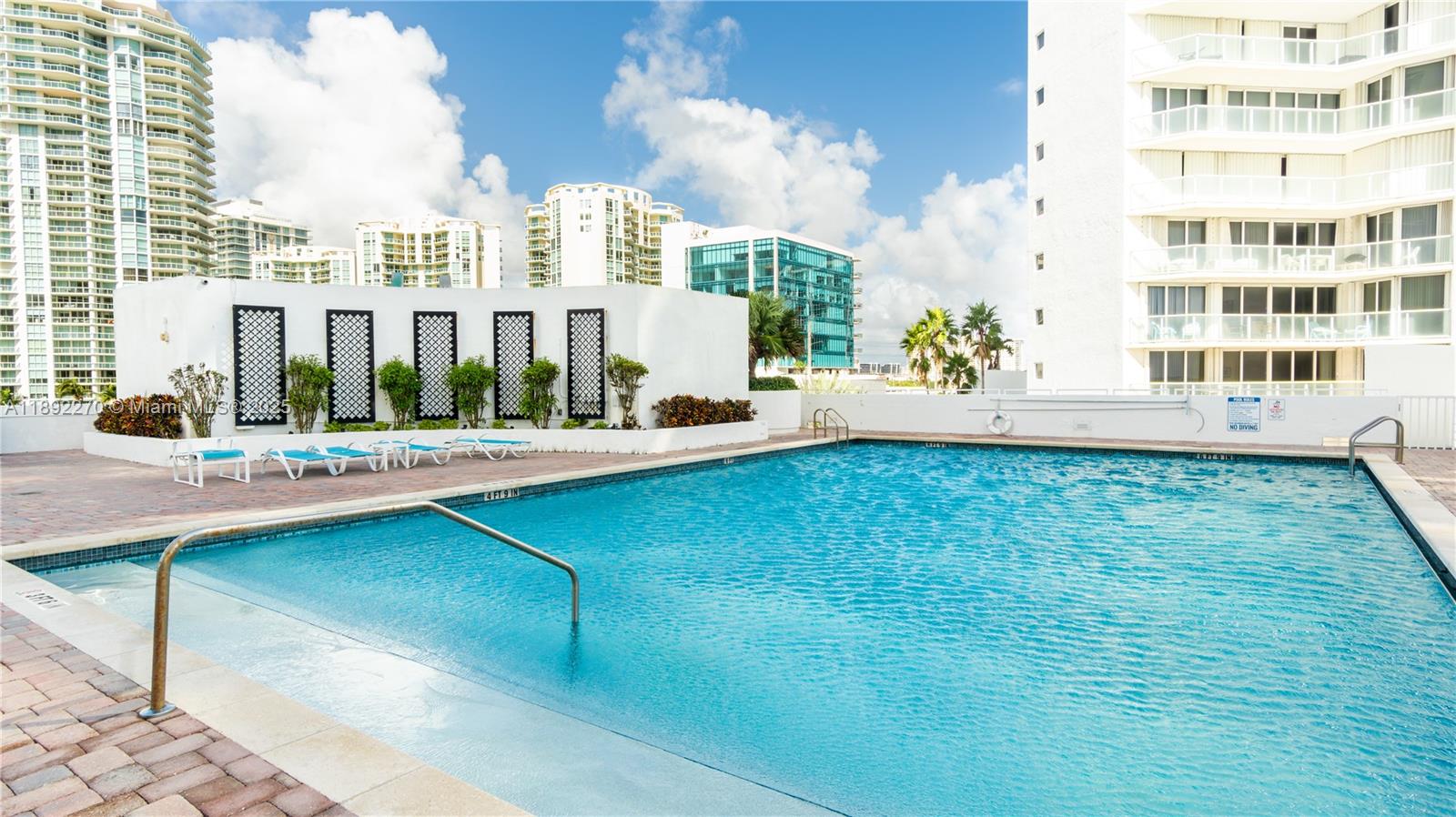 16425 Collins Ave #OS16A Sunny Isles Beach, FL 33160
