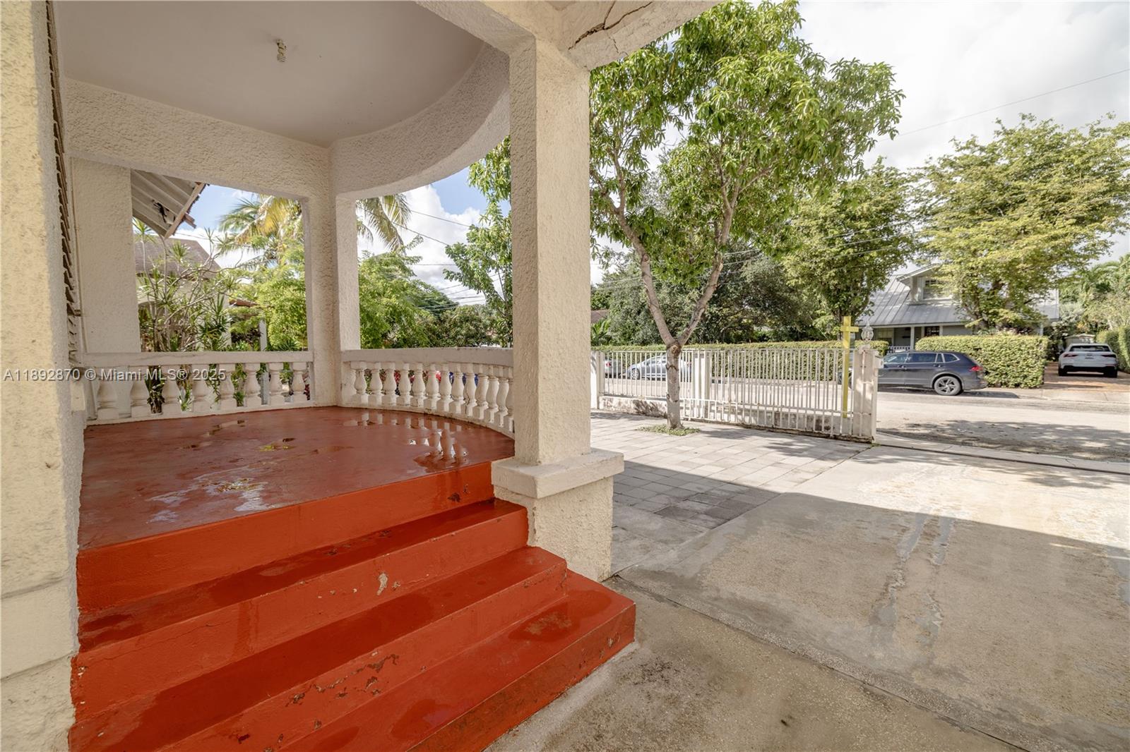 1338 SW 14th St Miami, FL 33145