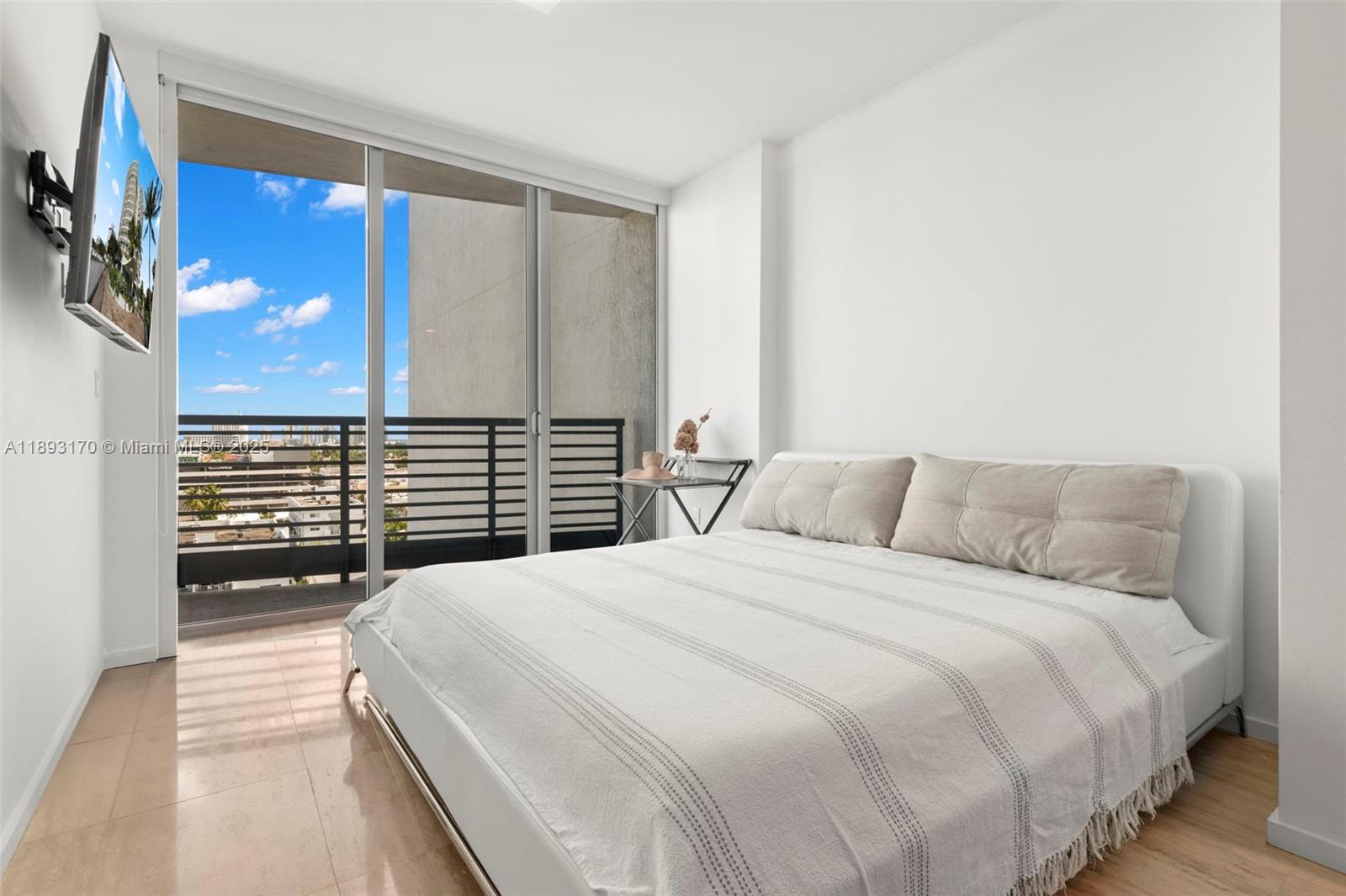 1445 16th St #1104 Miami Beach, FL 33139