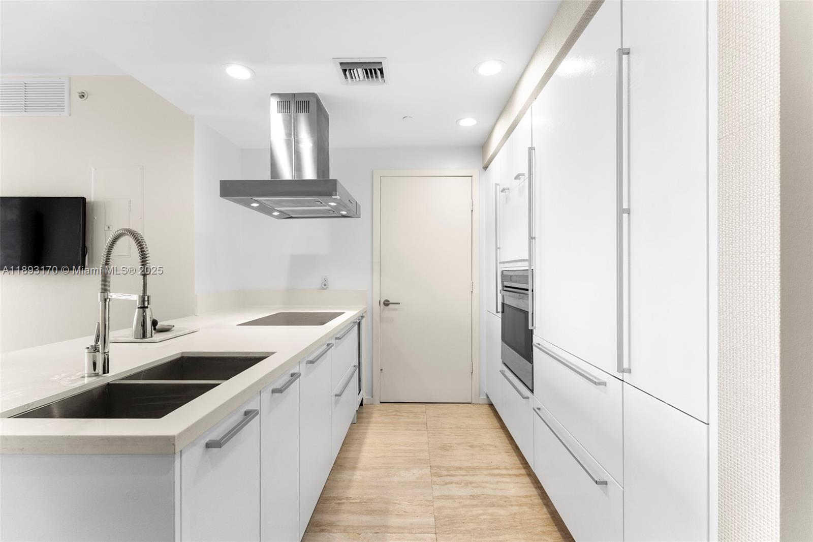 1445 16th St #1104 Miami Beach, FL 33139