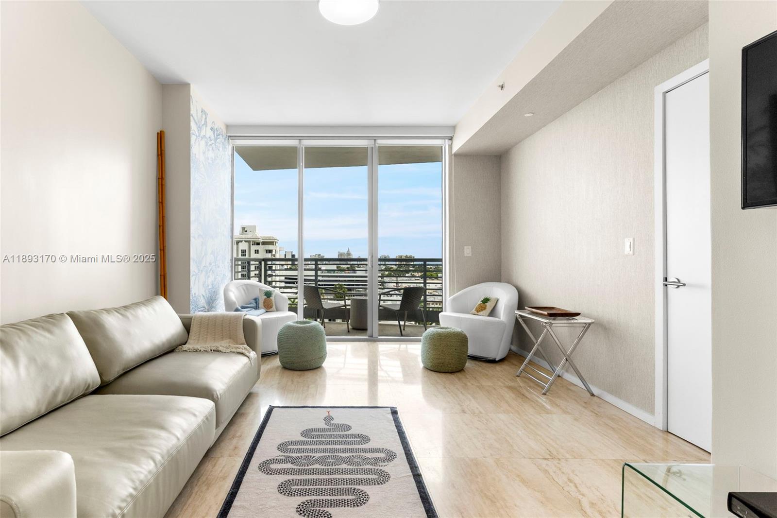 1445 16th St #1104 Miami Beach, FL 33139