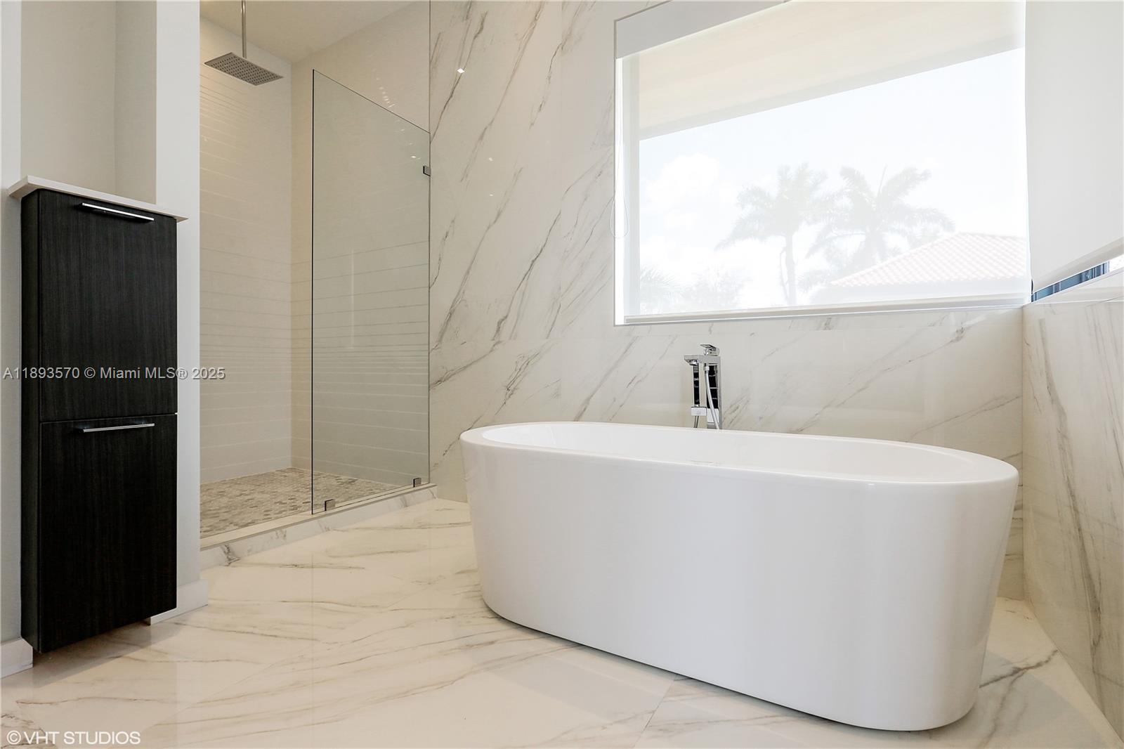 7015 Mira Flores Ave Coral Gables, FL 33143 7015 Mira Flores Ave Coral Gables, FL 33143