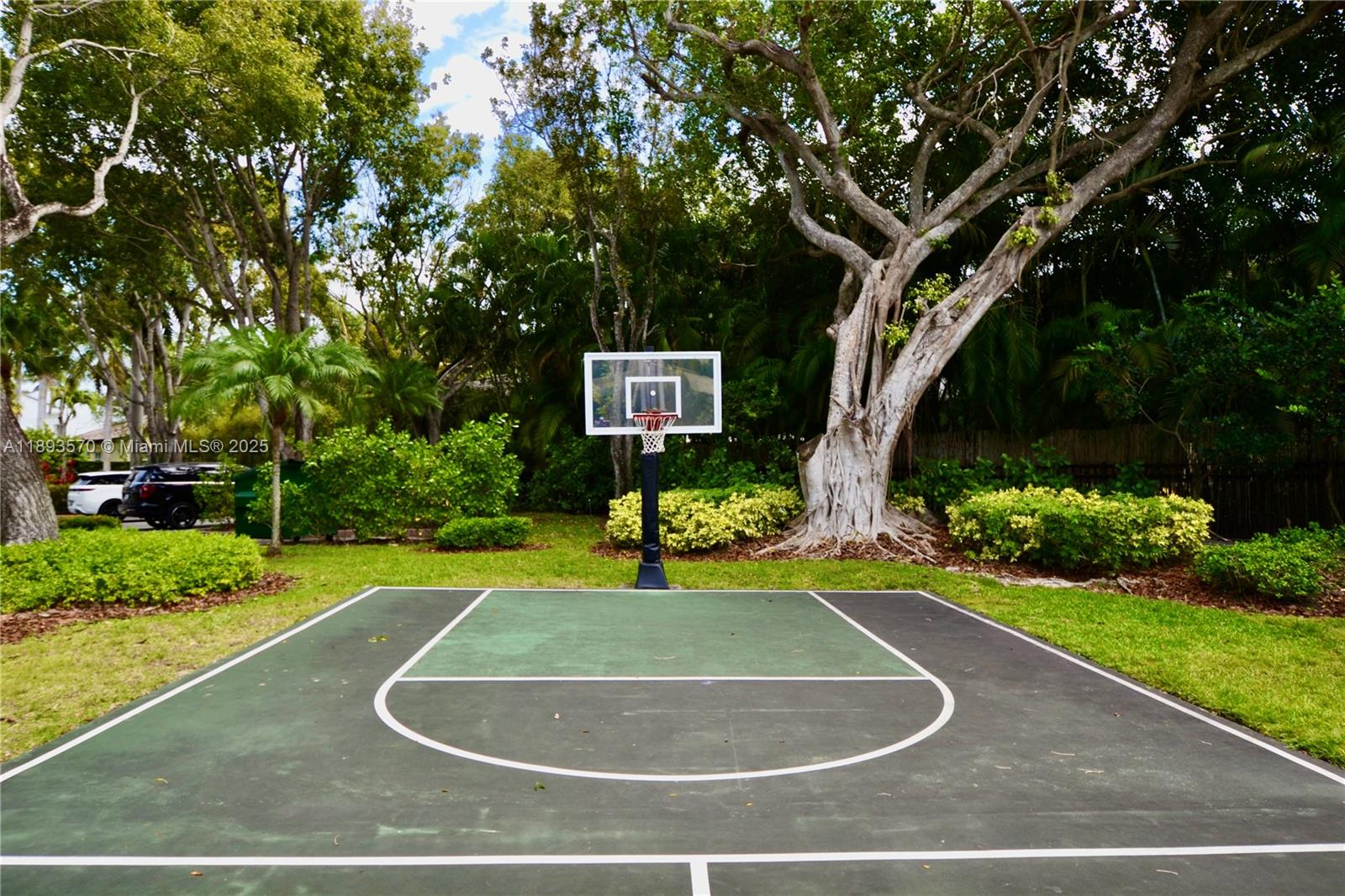 7015 Mira Flores Ave Coral Gables, FL 33143 7015 Mira Flores Ave Coral Gables, FL 33143