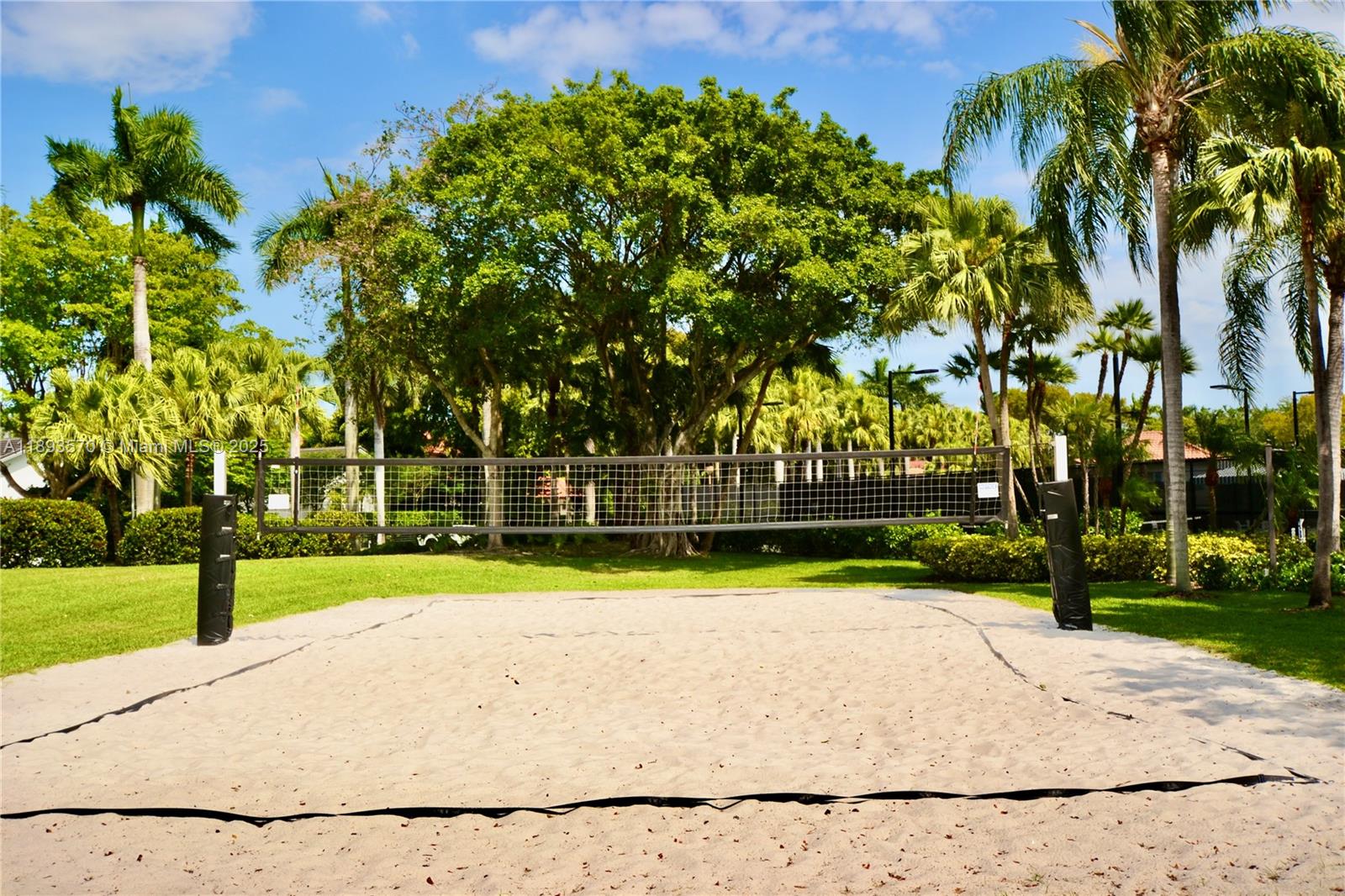 7015 Mira Flores Ave Coral Gables, FL 33143 7015 Mira Flores Ave Coral Gables, FL 33143