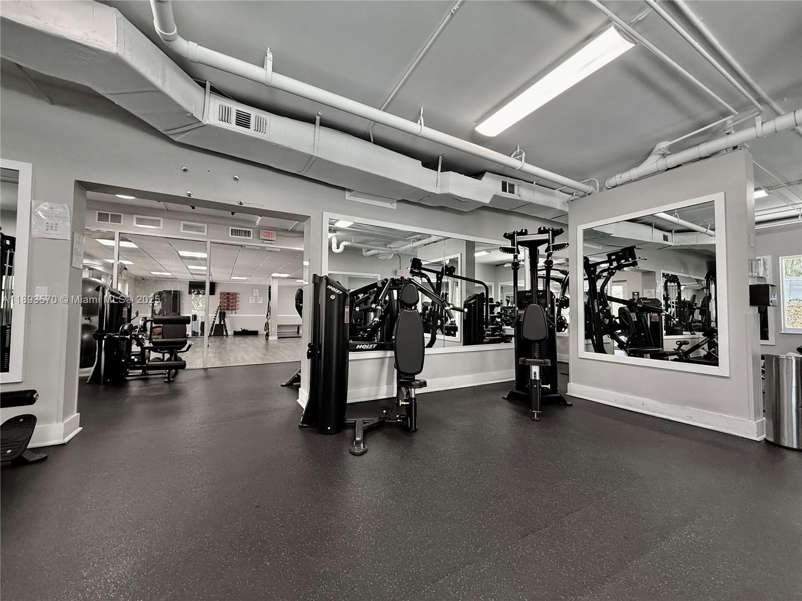 7015 Mira Flores Ave Coral Gables, FL 33143 7015 Mira Flores Ave Coral Gables, FL 33143