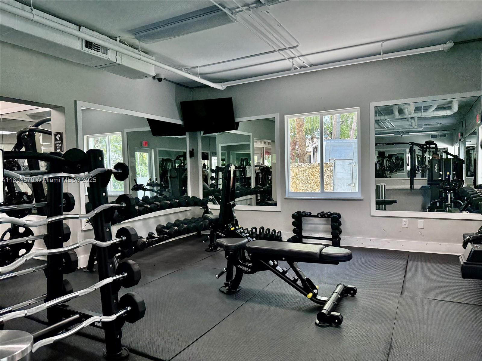 7015 Mira Flores Ave Coral Gables, FL 33143 7015 Mira Flores Ave Coral Gables, FL 33143