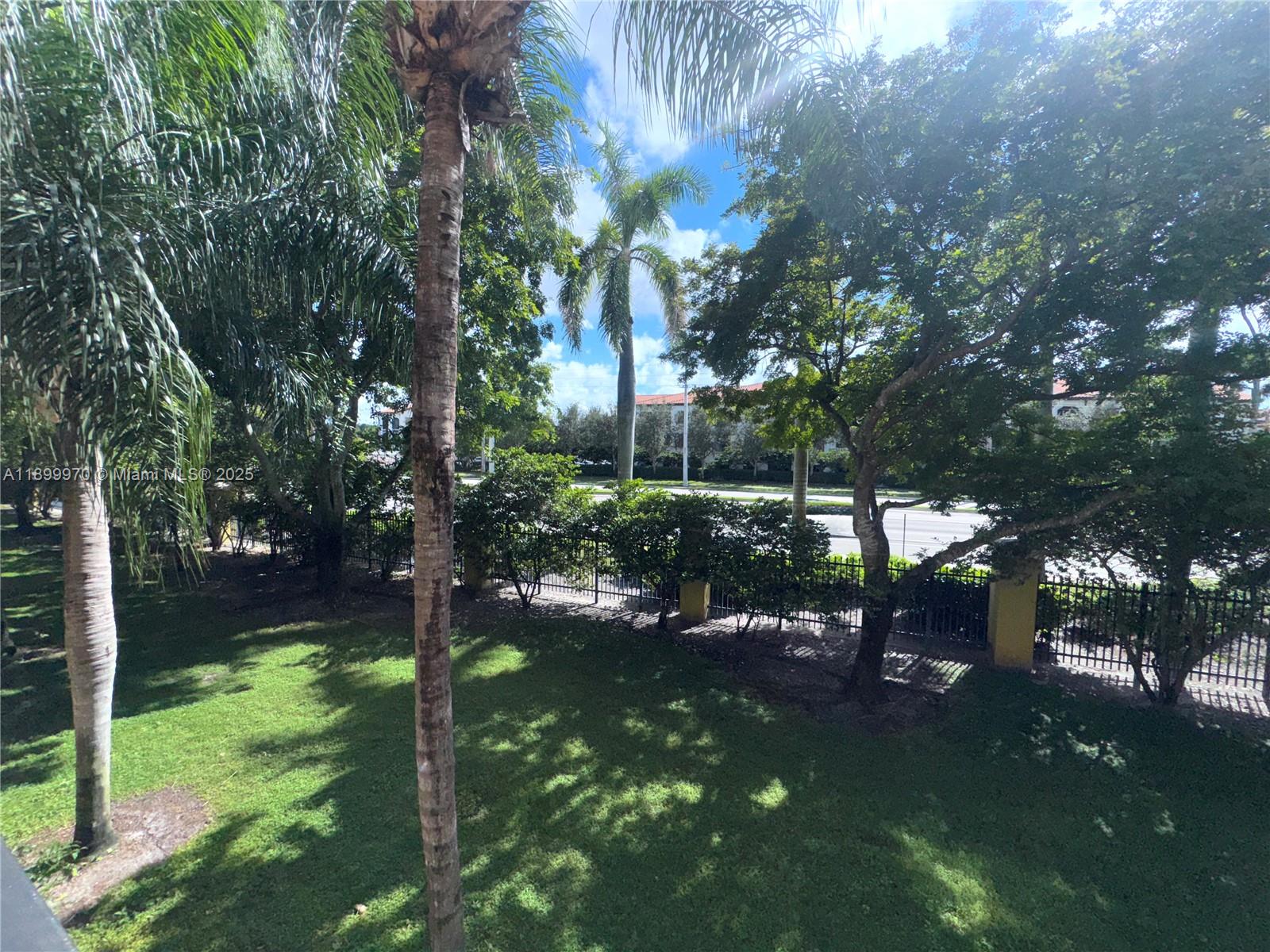 2440 E Preserve Way #208 Miramar, FL 33025