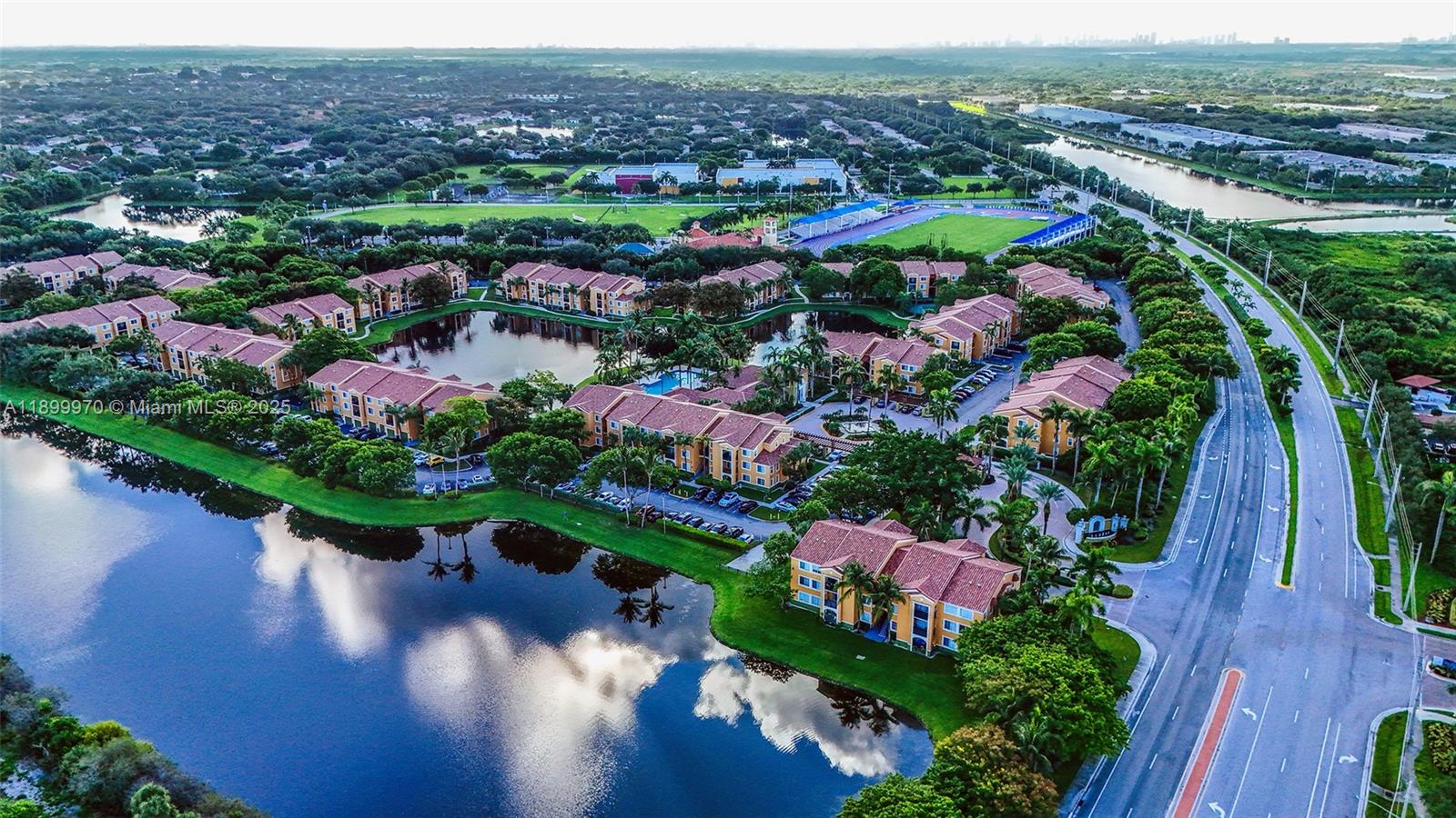 2440 E Preserve Way #208 Miramar, FL 33025