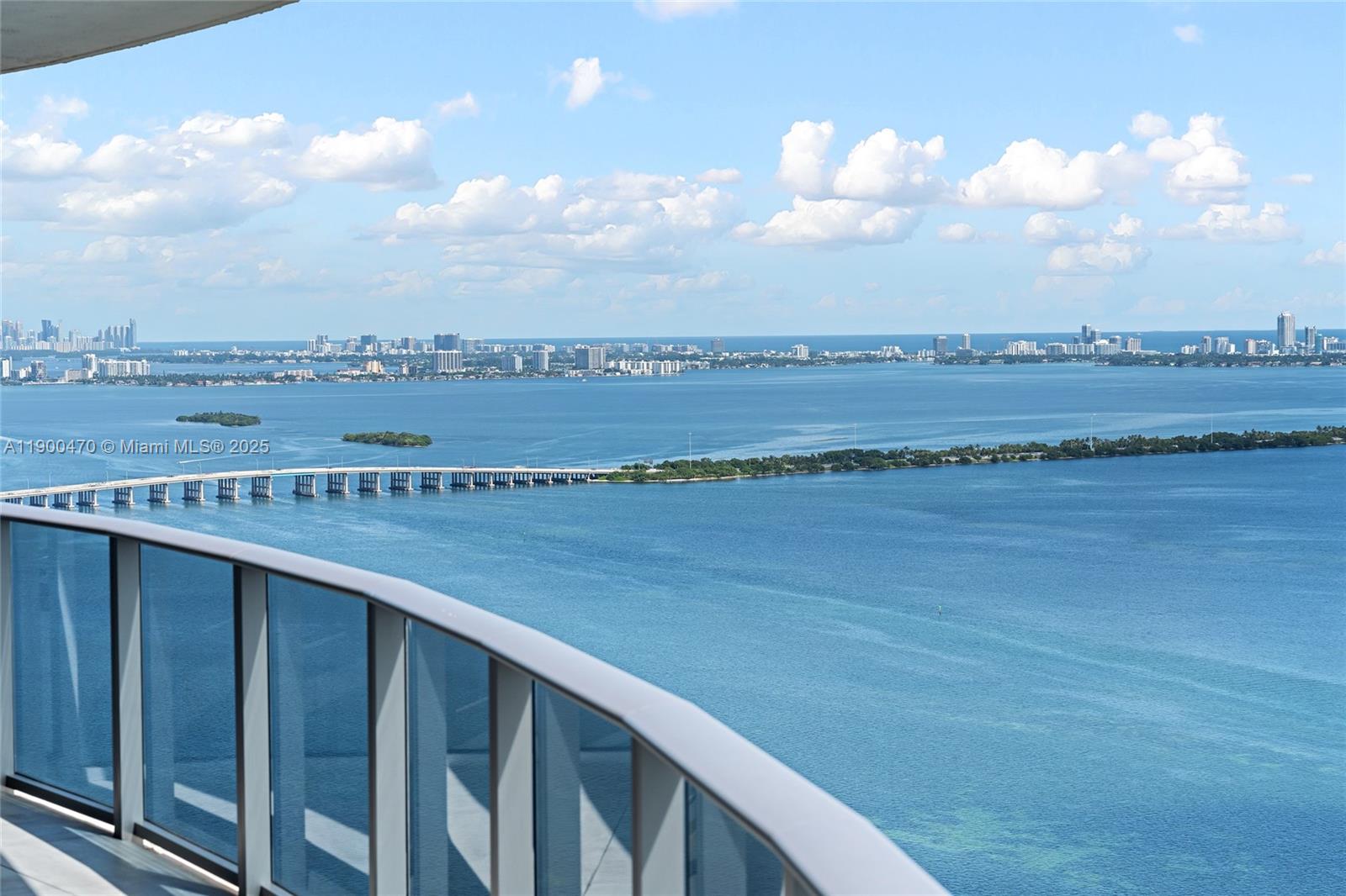 image Aria On The Bay Condo21