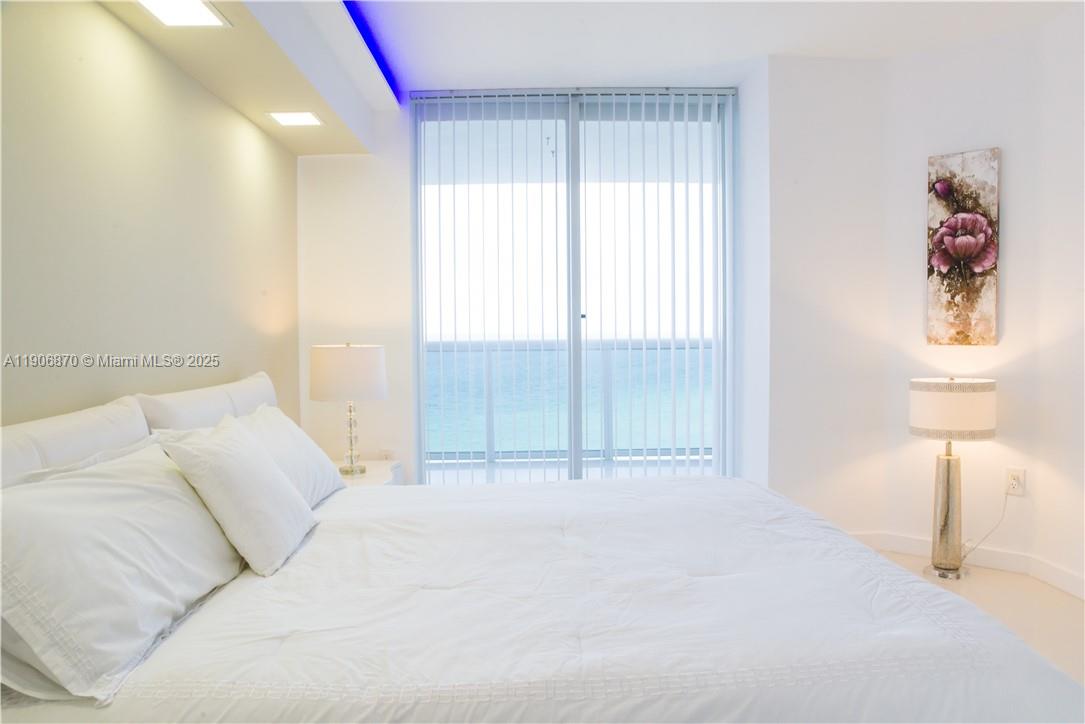 image La Gorce Palace Condo20