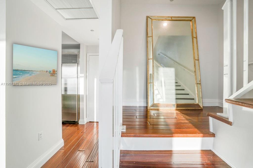 400 Alton Rd #TH-3M Miami Beach, FL 33139