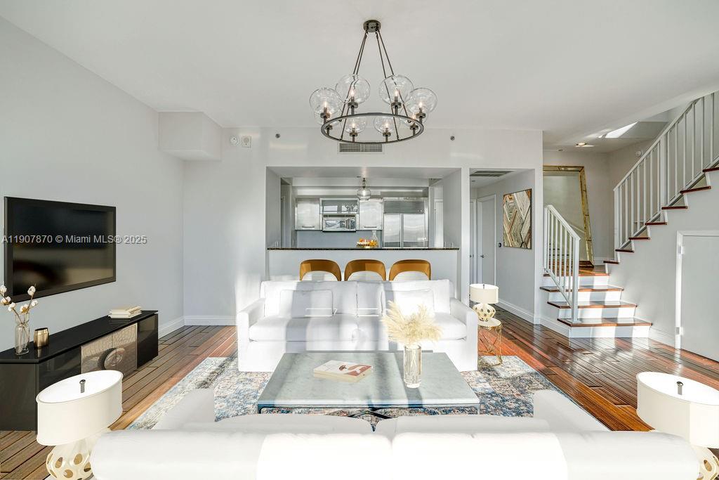 400 Alton Rd #TH-3M Miami Beach, FL 33139