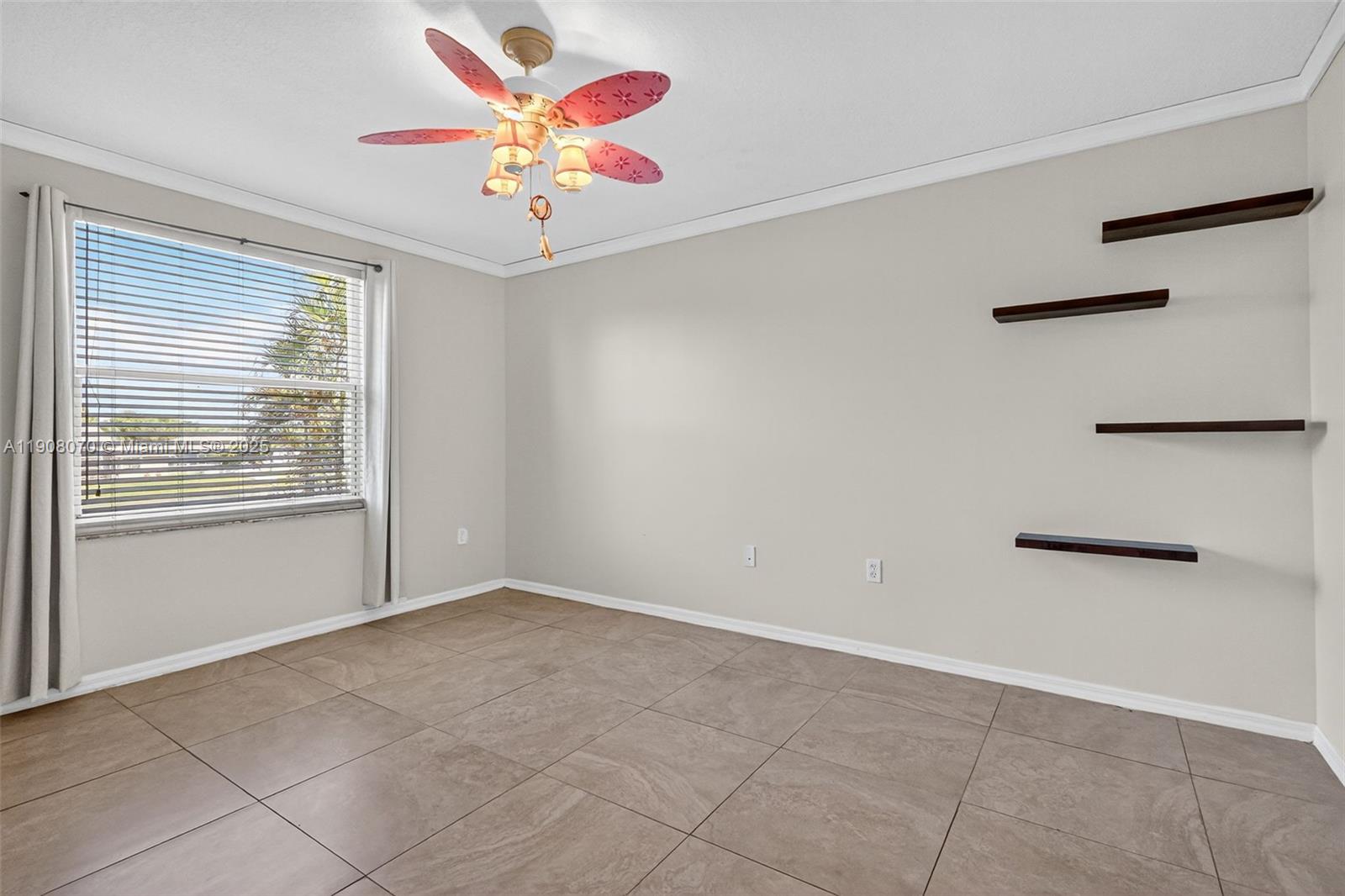 1351 NW 139th Ave Pembroke Pines, FL 33028