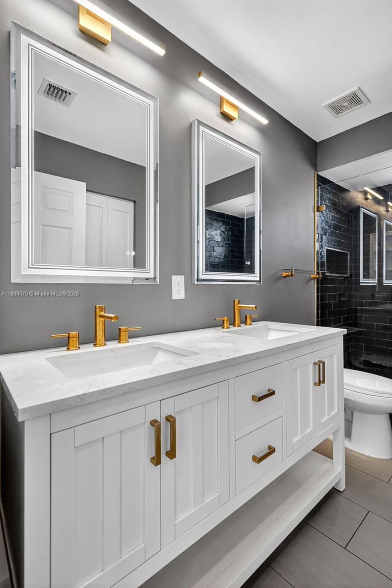 1351 NW 139th Ave Pembroke Pines, FL 33028