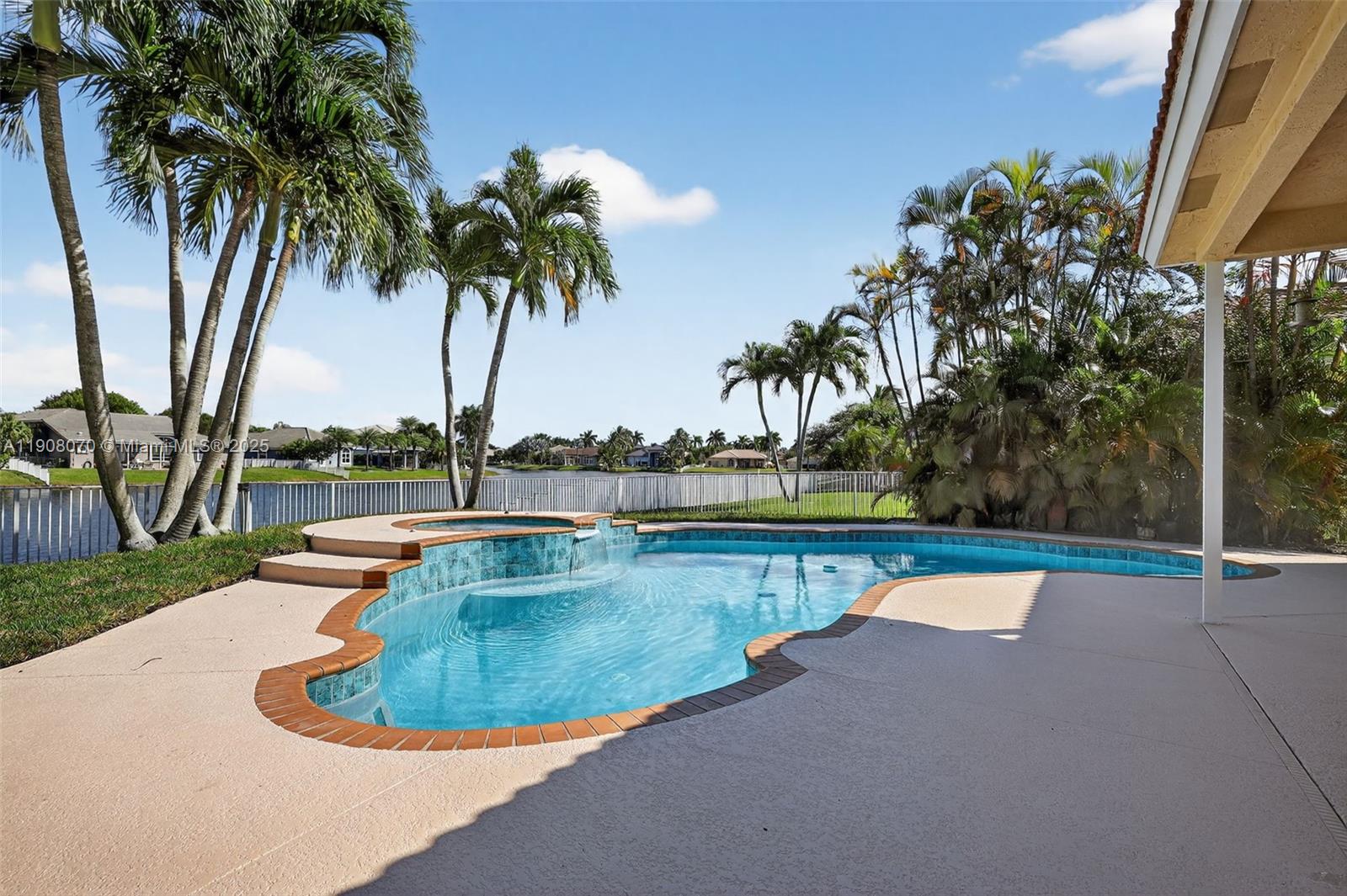 1351 NW 139th Ave Pembroke Pines, FL 33028